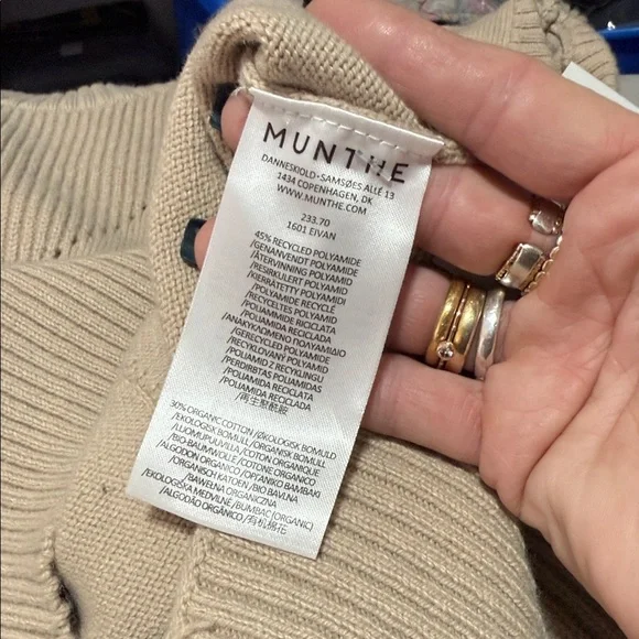 Munthe Eivan Knit Sleeveless Pullover with Ruffle Detail Large - Picture 11 of 12